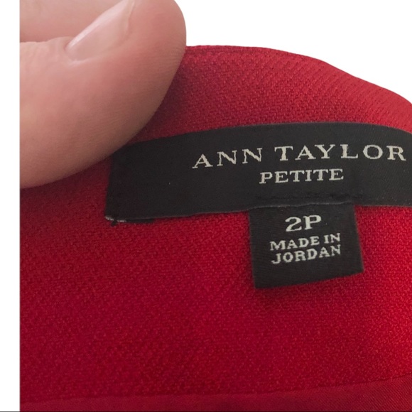 Ann Taylor Petite Pencil skirt, sz 2P Red EUC - Picture 8 of 8